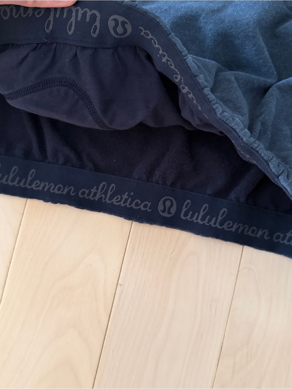 Lululemon Statement Turtle Neck Seeatshirt - Picture 3 of 5